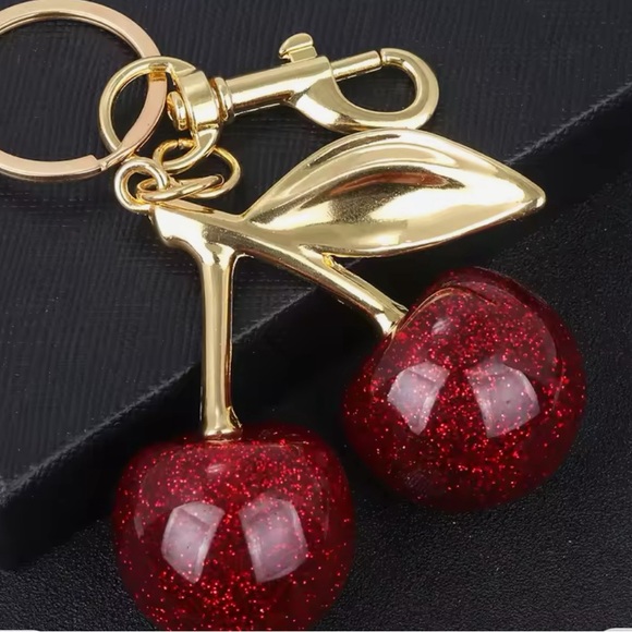 Fashion Delicious Red Cherry Keychain Summer Fruits Cherries Pendant Keyring NIP - Picture 3 of 7